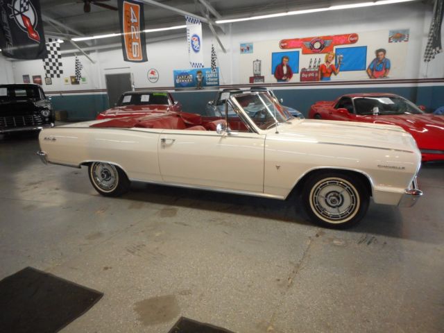 1964 White Chevrolet Malibu Convertible