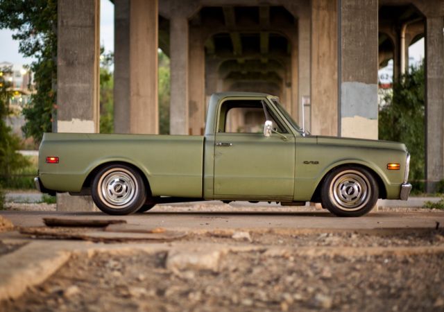 1970 Green Chevrolet C-10 Standard Cab Pickup