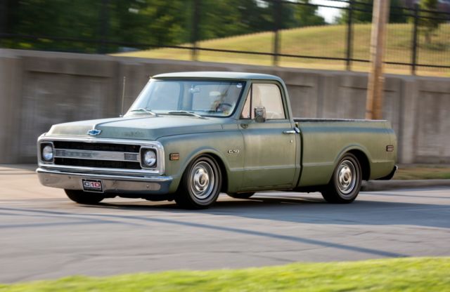 1970 Green Chevrolet C-10 Standard Cab Pickup