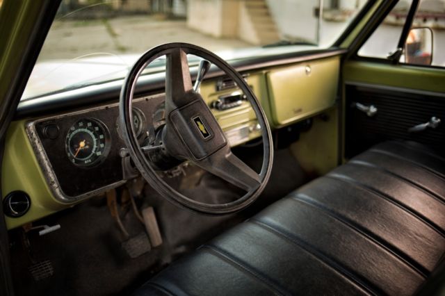 1970 Green Chevrolet C-10 Standard Cab Pickup