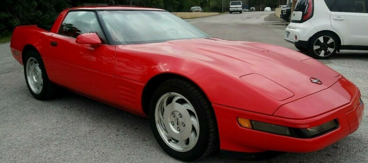 1993 Red Chevrolet Corvette Removable top