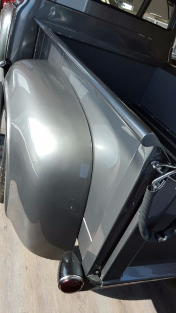 1953 Achatgrau Metallic (Porsche color) Ford F-100 Standard Cab Pickup