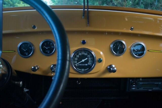 1926 Yellow Ford TUDOR Tudor