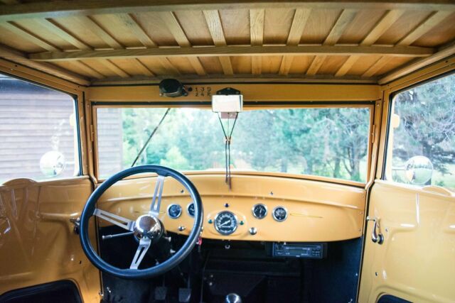 1926 Yellow Ford TUDOR Tudor