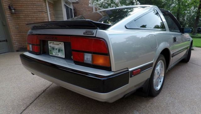 1984 Silver Nissan 300ZX