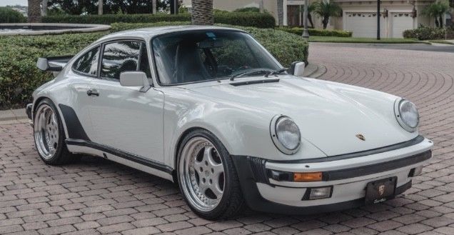 1989 WHITE Porsche 930 Coupe