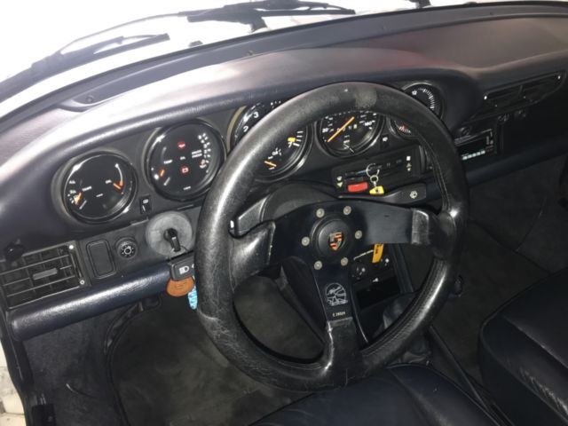 1989 WHITE Porsche 930 Coupe