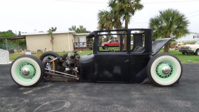 1927 Black Ford Model T Coupe