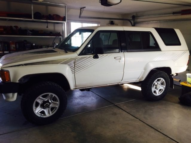 1988 white Toyota 4Runner suv