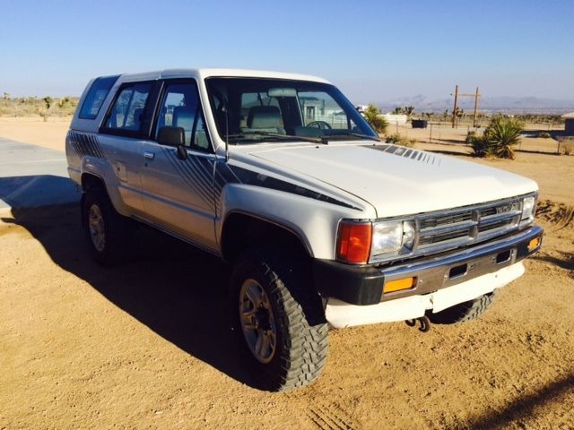 1988 white Toyota 4Runner suv