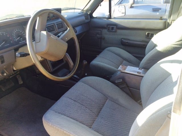 1988 white Toyota 4Runner suv