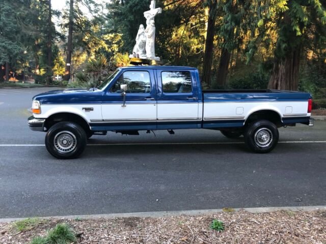 1994 Blue Ford F-350 Crew Cab Pickup