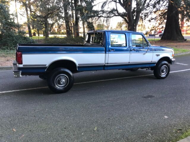 1994 Blue Ford F-350 Crew Cab Pickup