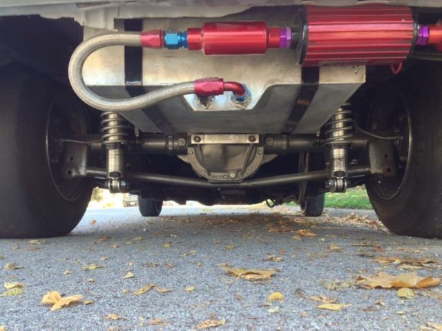 1990 White Ford Mustang Hatchback