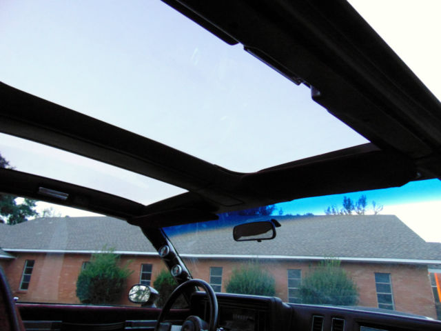 1987 BLACK CHERRY Buick Regal Coupe