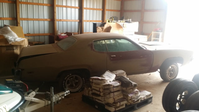 1973 Yellow/Black Plymouth Road Runner Coupe