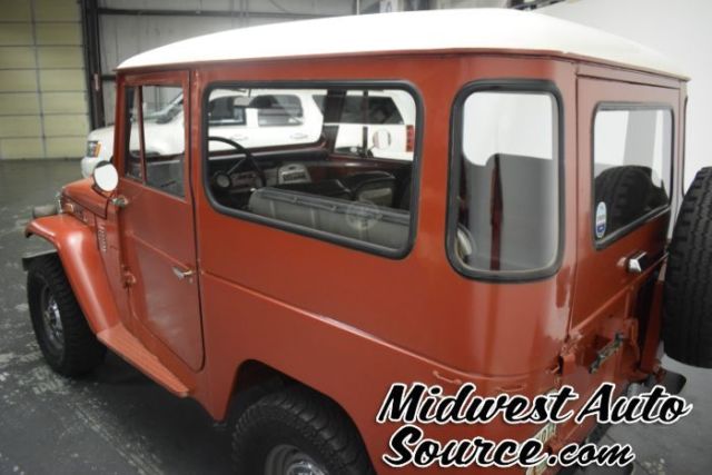 1972 RED Toyota Land Cruiser TWO DOOR