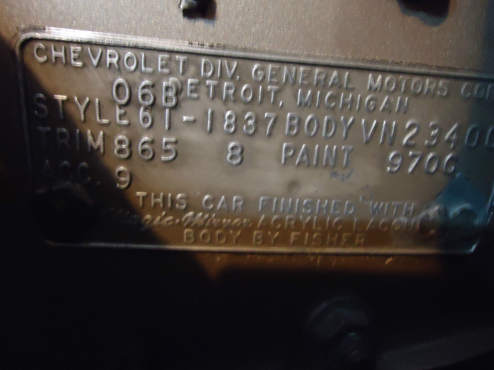 1961 Fawn &amp- Cream yellow Chevrolet Impala 2 door