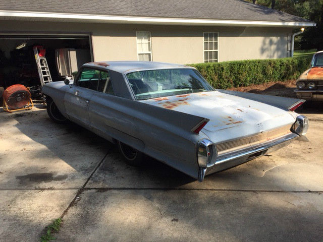 1962 Cadillac DeVille 2 DR