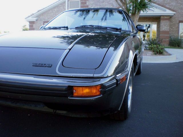 1983 Dark Gray Mazda RX-7 Hatchback