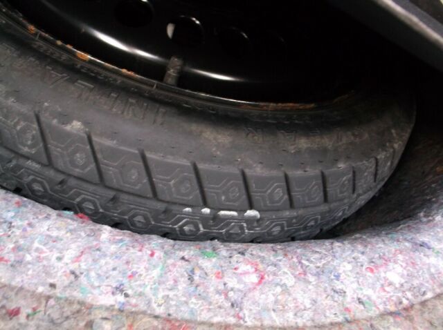 1993 Burgundy Oldsmobile Eighty-Eight Sedan