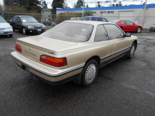 1987 Gold Acura Legend Coupe