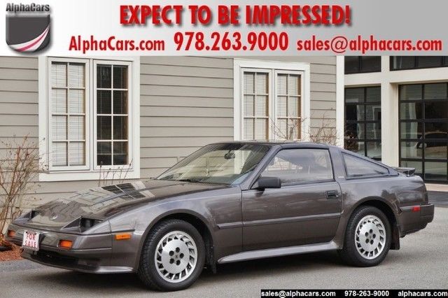 1986 Gray Nissan 300ZX Coupe