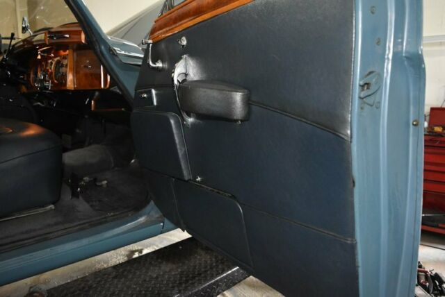 1960 -- Jaguar Mark IX Sedan