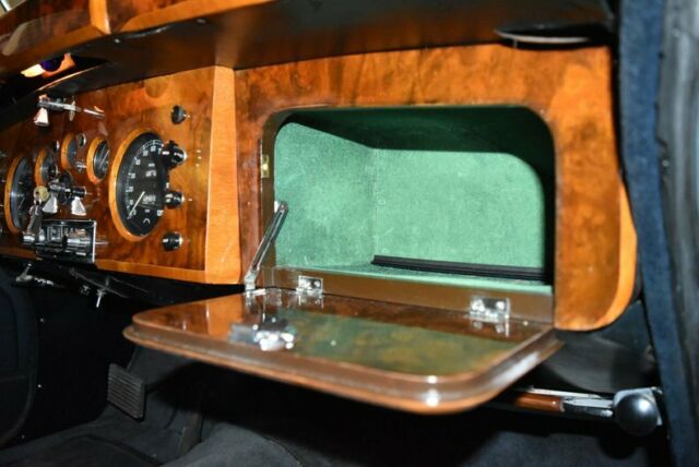 1960 -- Jaguar Mark IX Sedan