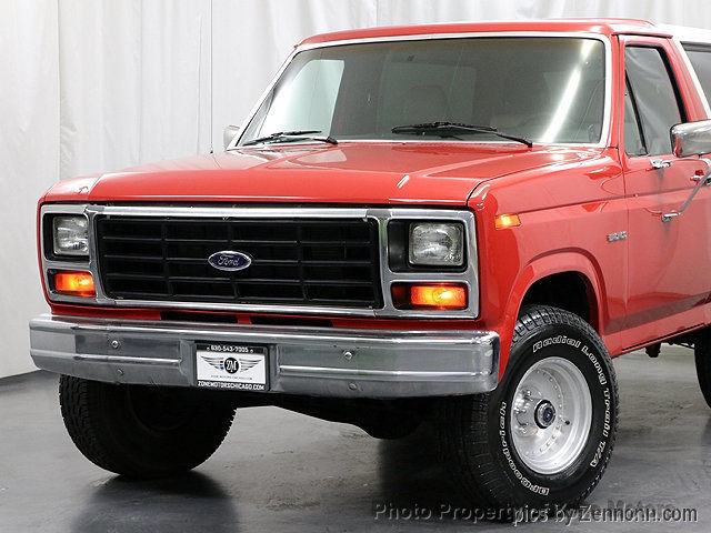 1985 Red Ford Bronco