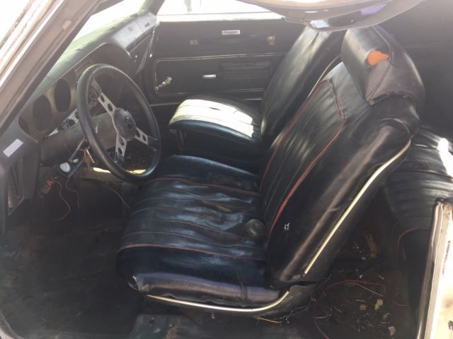 1972 wilderness green Pontiac GTO