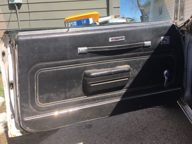 1972 wilderness green Pontiac GTO