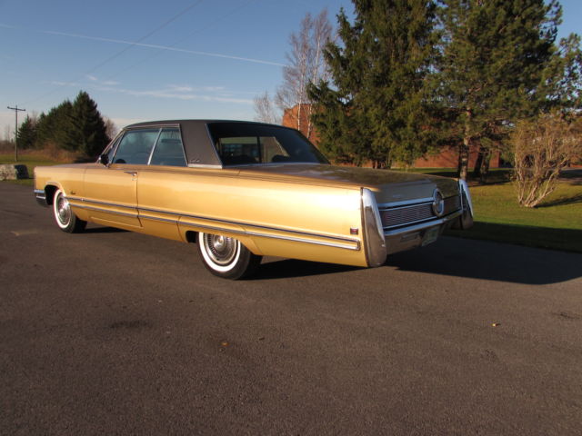 1968 Gold Chrysler Imperial Coupe
