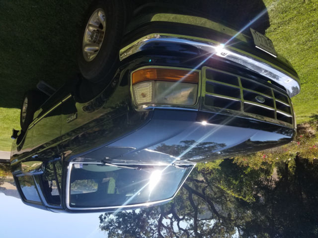 1993 Black Ford Bronco SUV