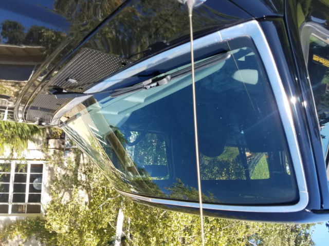 1993 Black Ford Bronco SUV