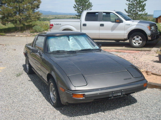 1984 charcoal gray Mazda RX-7 Coupe