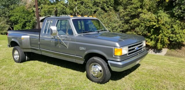 1991 Gray Ford F-350 Crew Cab Pickup