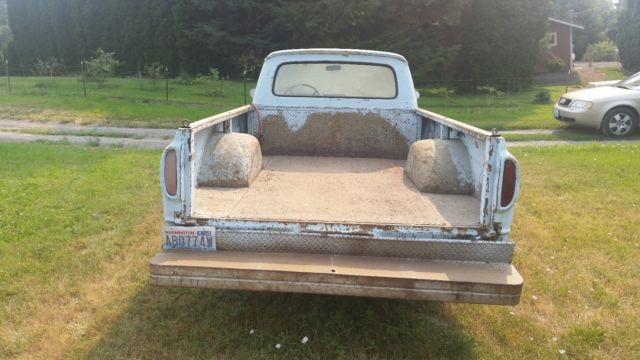 1961 Blue Ford F-250 Cab & Chassis