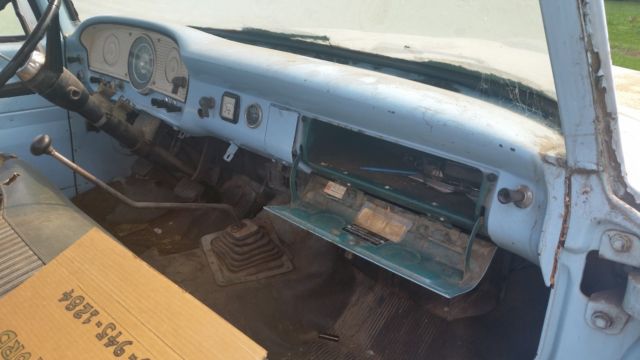 1961 Blue Ford F-250 Cab & Chassis