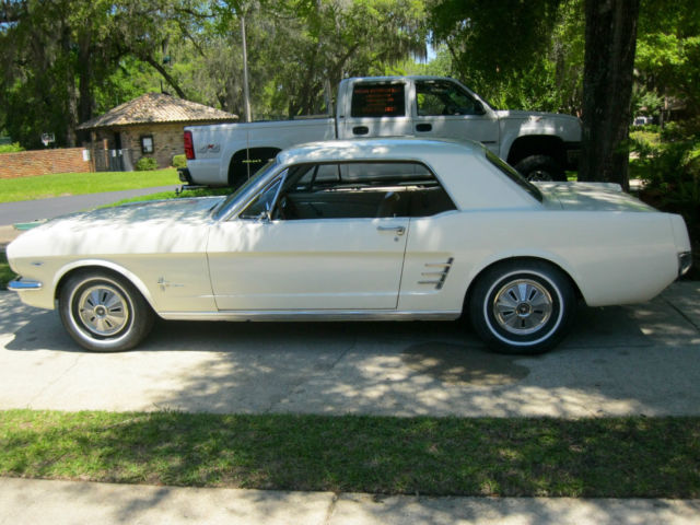 1966 White Ford Mustang U/K