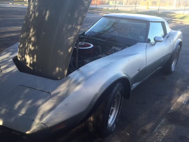 1978 Charcoal Silver and Silver Chevrolet Corvette Coupe