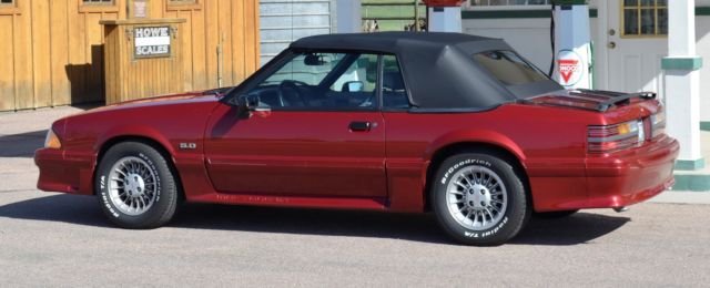 1990 Red Ford Mustang Convertible