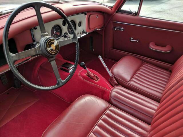 1960 Cream Jaguar XK Coupe