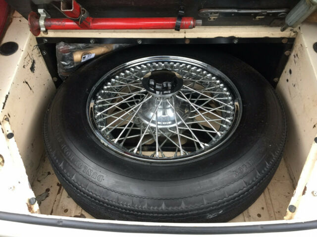 1960 Cream Jaguar XK Coupe