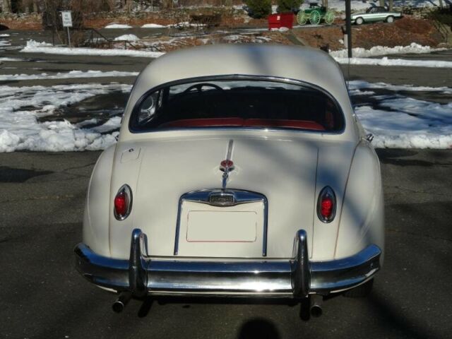 1960 Cream Jaguar XK Coupe