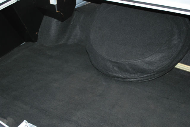 1972 White Oldsmobile Ninety-Eight Coupe