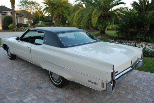 1972 White Oldsmobile Ninety-Eight Coupe