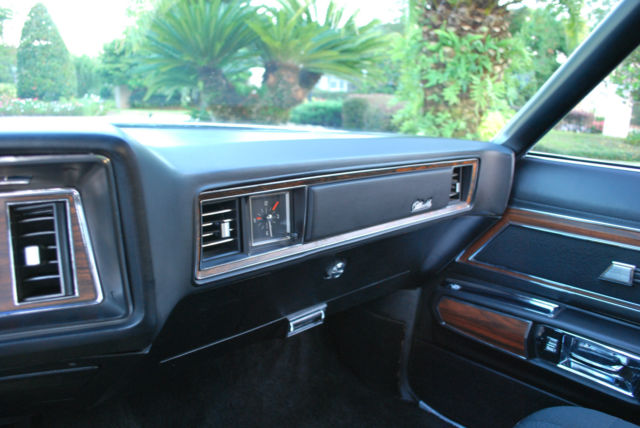 1972 White Oldsmobile Ninety-Eight Coupe