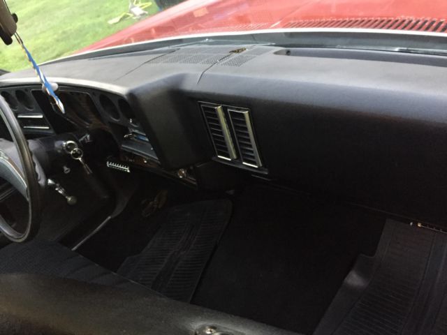 1977 Red Chevrolet Monte Carlo Coupe