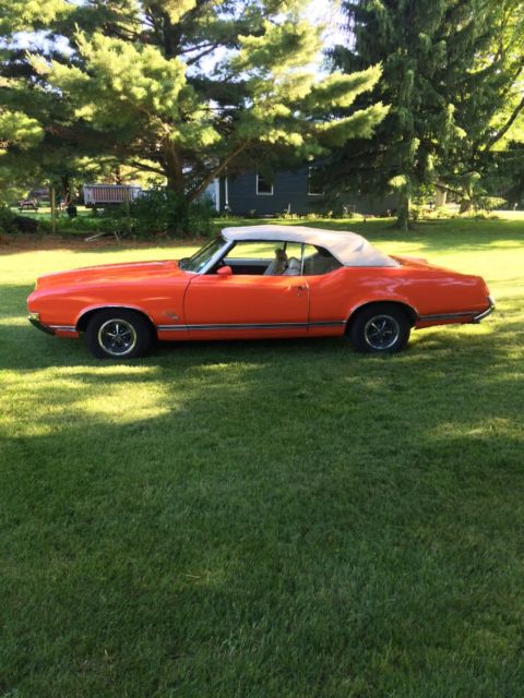 1970 Orange Oldsmobile Cutlass Convertible